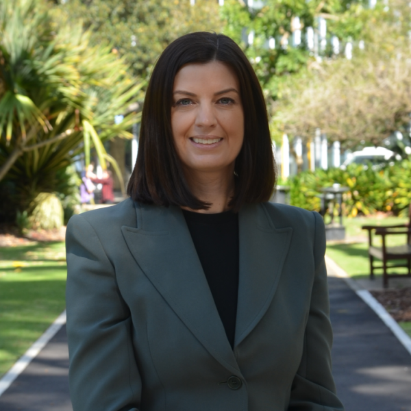 Dr Rebecca Anglin